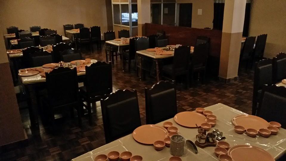 Hotel Bhammars Balangir Экстерьер фото